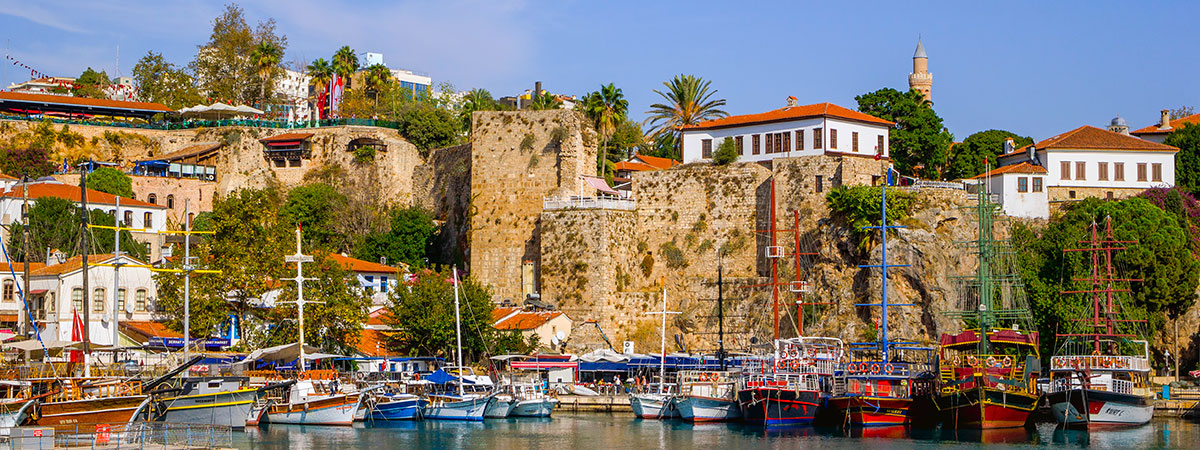 Antalya Kaleiçi Tarihi Yerler ve Morea Hotel
